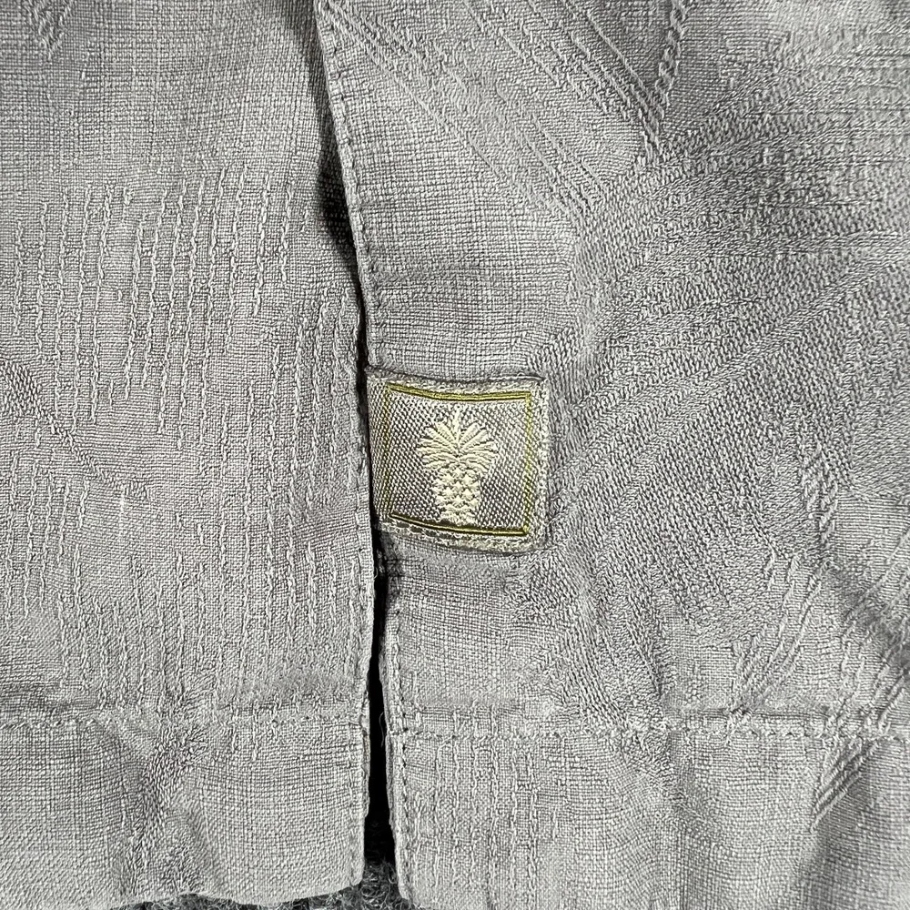 Tommy Bahama Shirt Mens XL Extra Large Gray Short Sleeve Button Up Original Fit